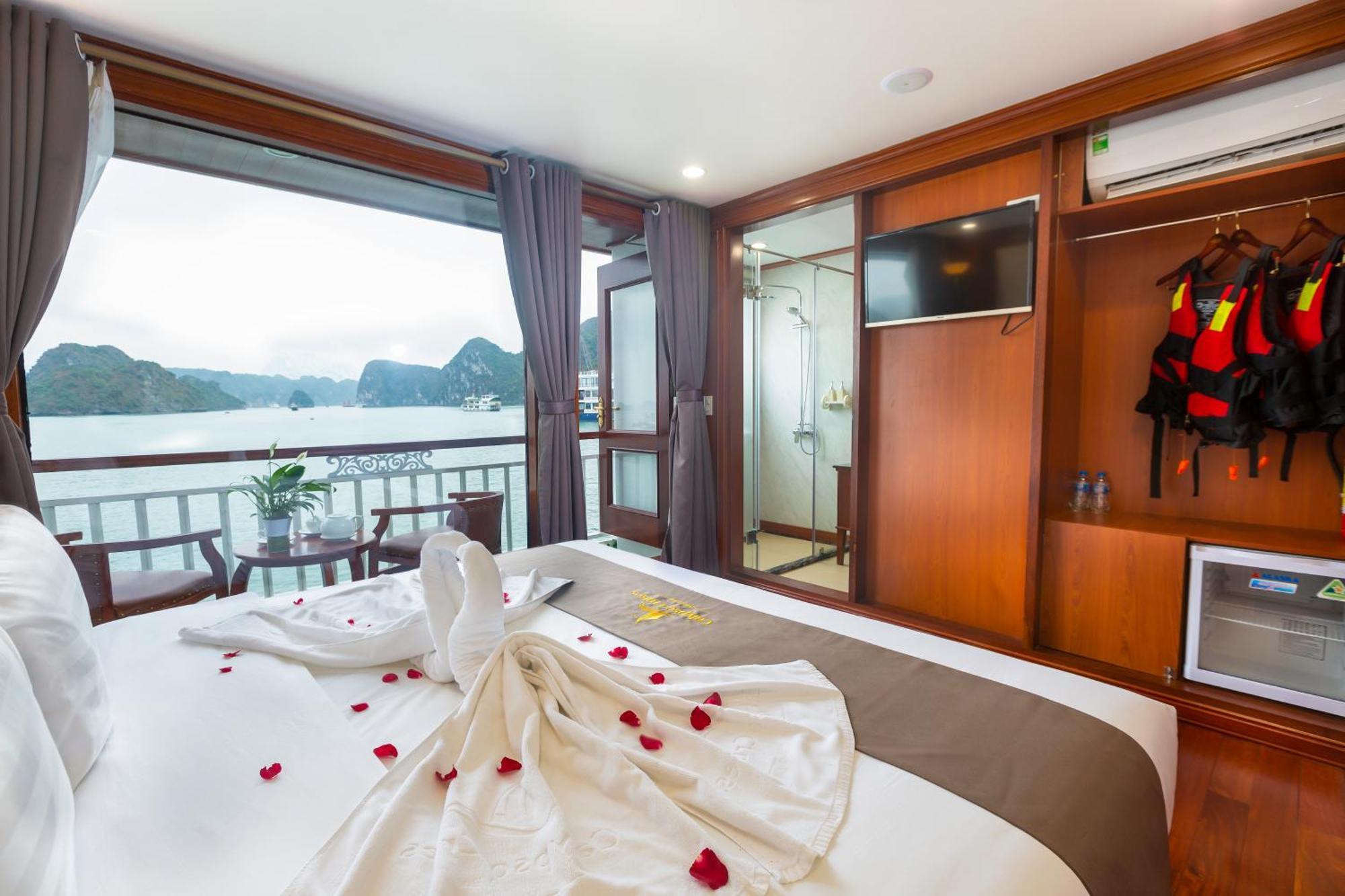 Le Journey Elegance Cruise Hotel Ha Long Exterior photo