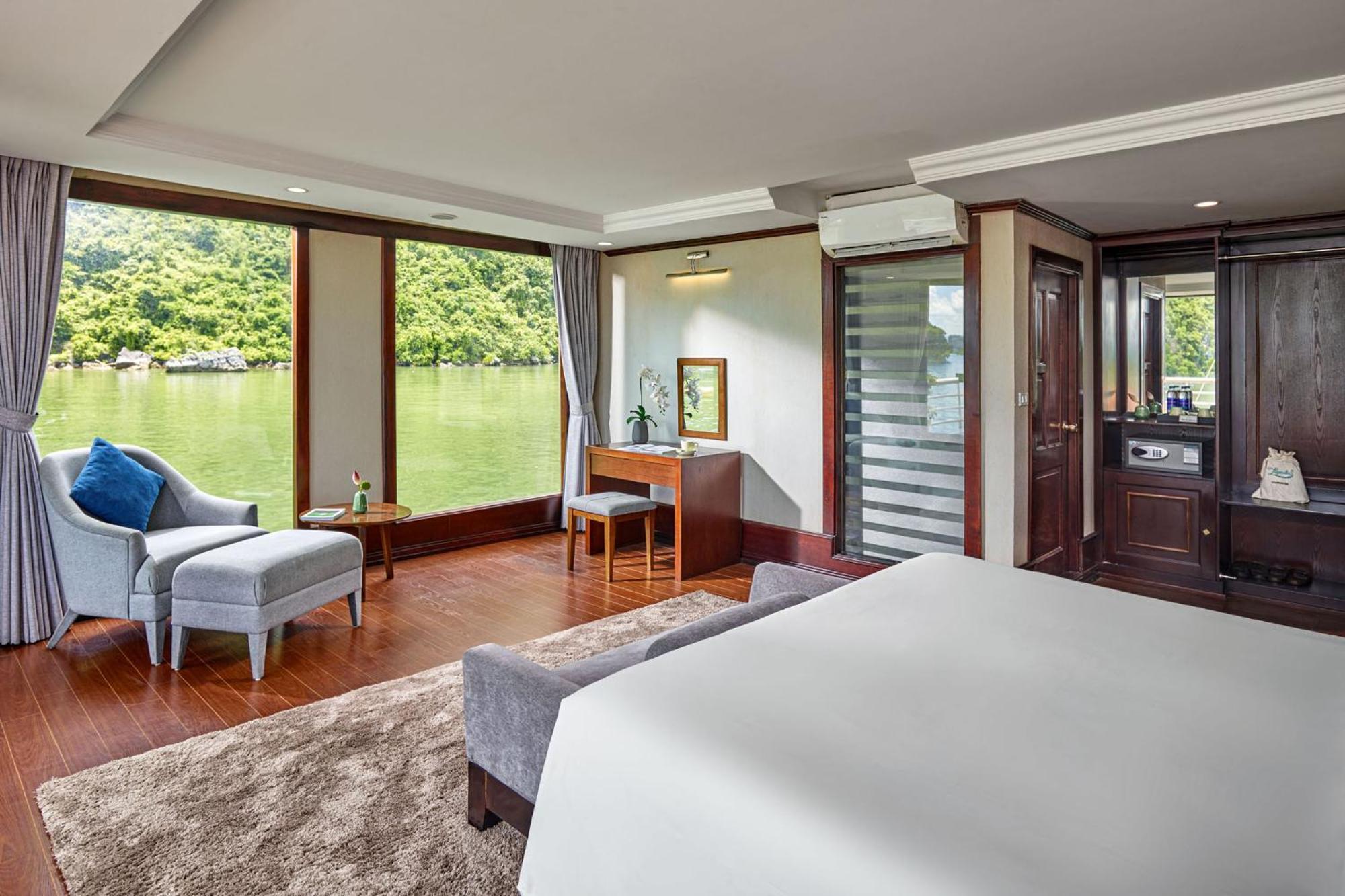 Le Journey Elegance Cruise Hotel Ha Long Exterior photo