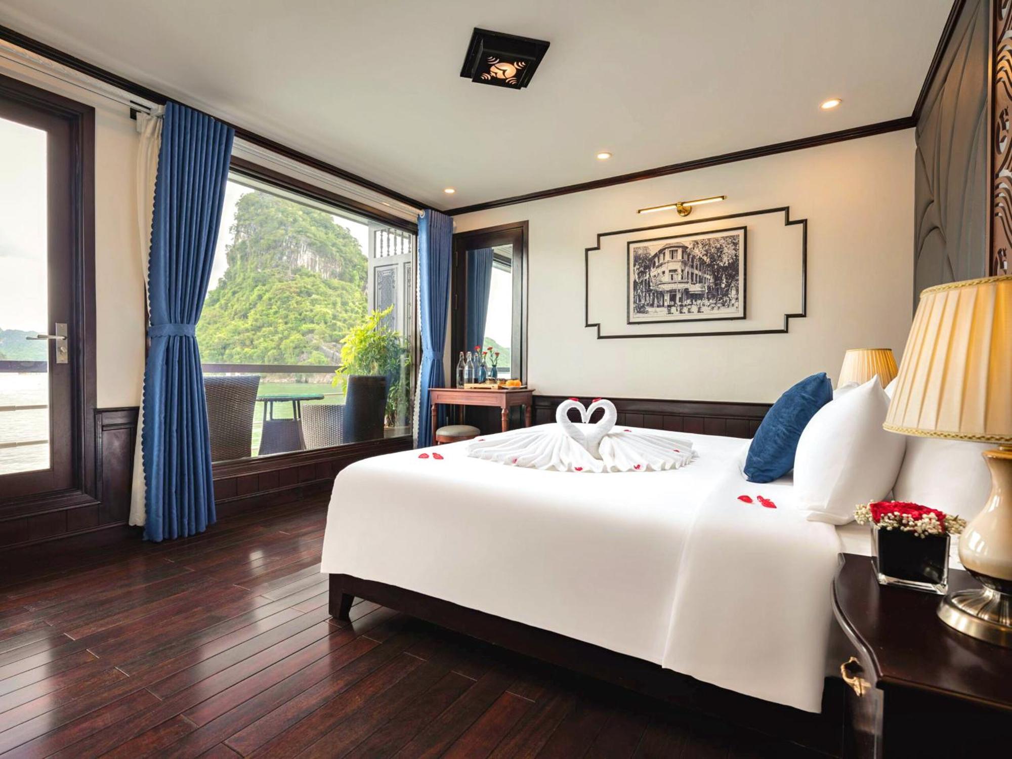Le Journey Elegance Cruise Hotel Ha Long Exterior photo
