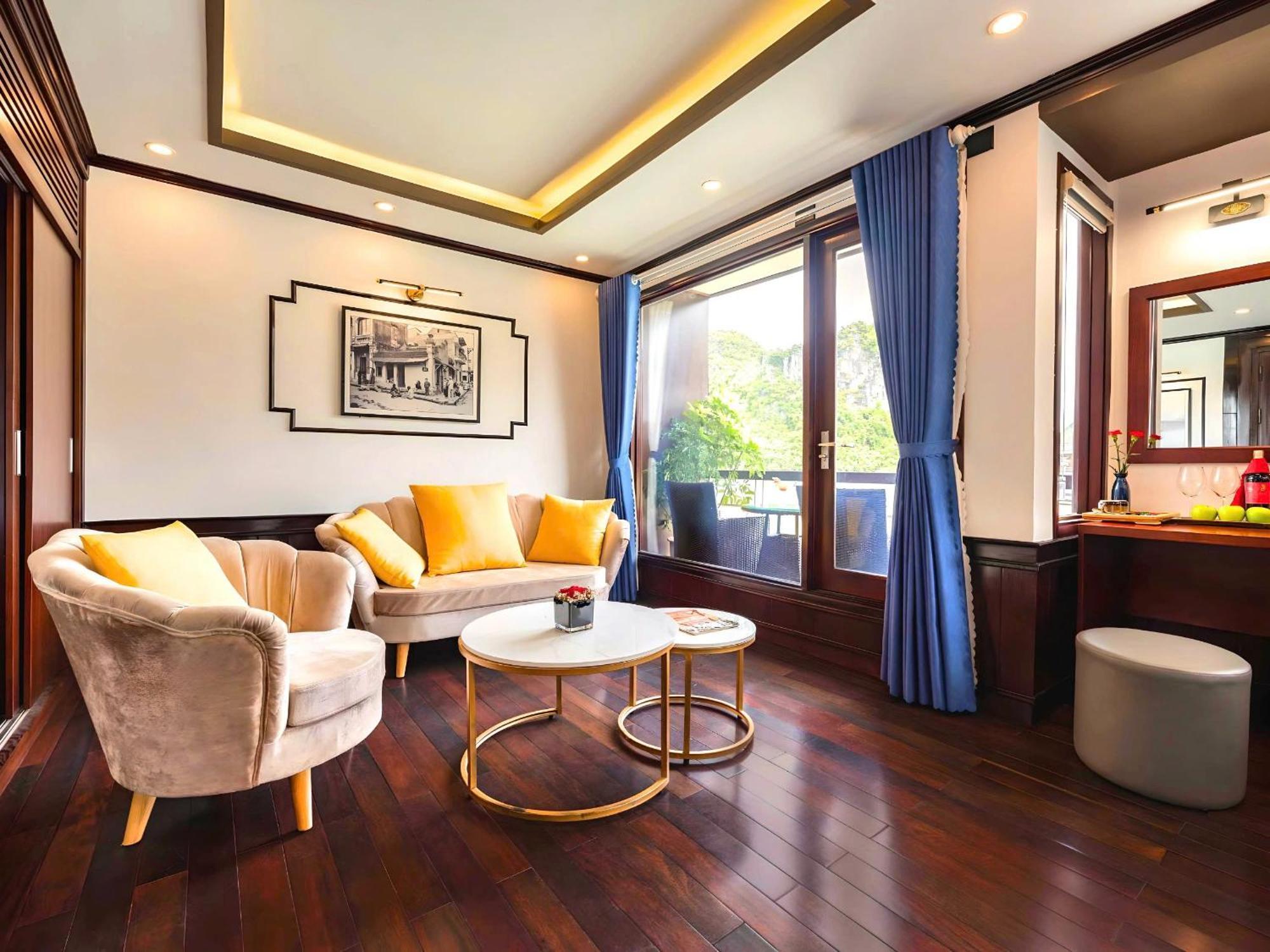 Le Journey Elegance Cruise Hotel Ha Long Exterior photo